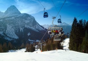 c_zugspitz_arena_tirol_ehrwalder_alm2.jpg c_zugspitz_arena_tirol_ehrwalder_alm2.jpg